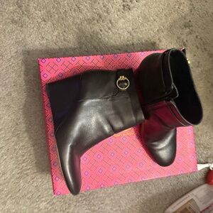Tory Burch Boots